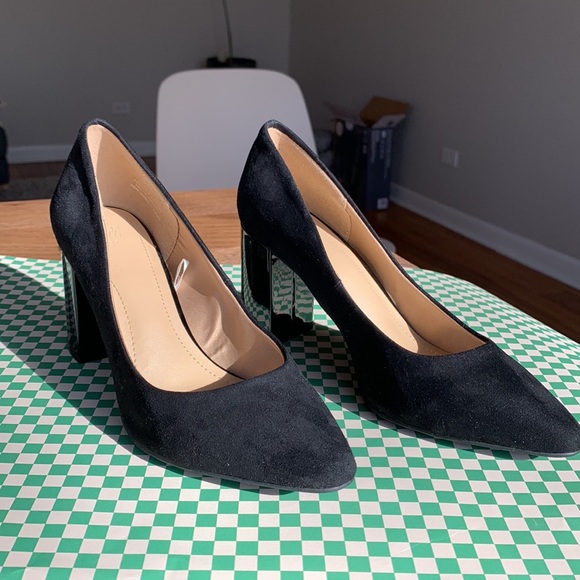 Suede Chunky Heel - Picture 2 of 5